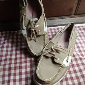 Liz Clairborne shoes